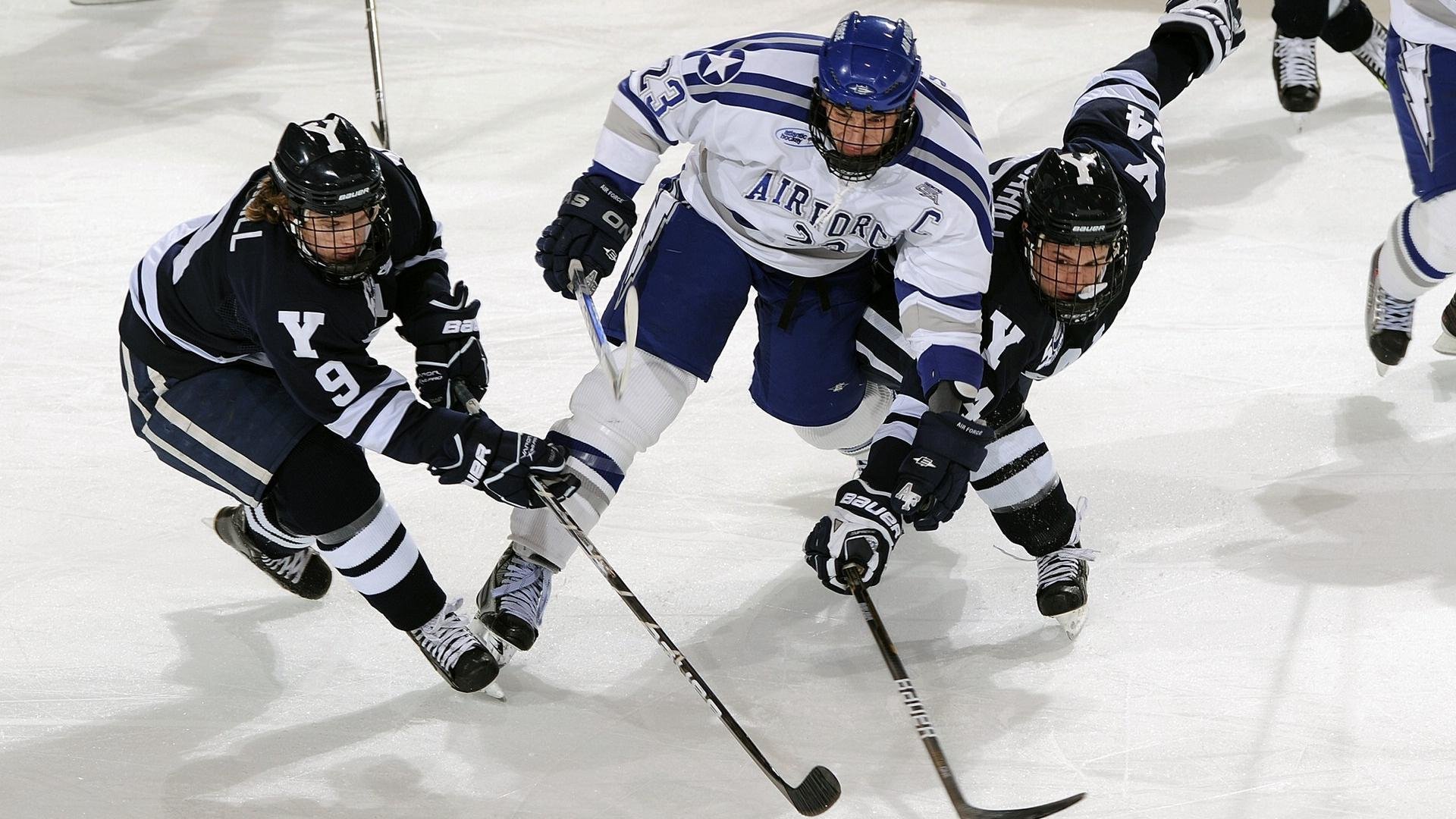 开云体育-哈兰德对手完全无解，委内瑞拉战术压制曼城，足球世界的不对称战争启示录  第2张