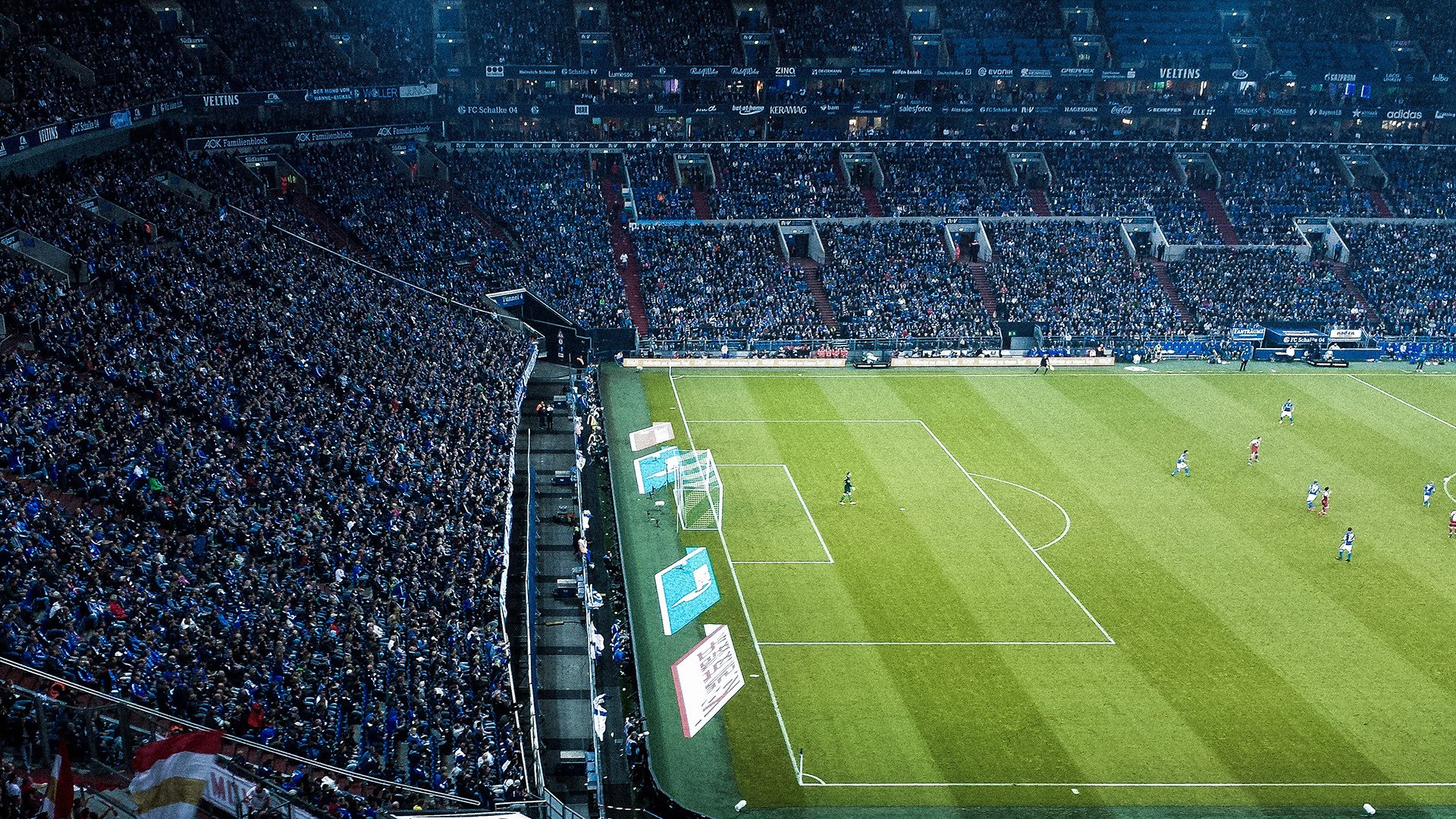 开云平台-季后赛抢七之夜，利拉德稳定输出不掉线，当心跳与秒针同频